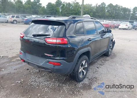2018 Jeep Cherokee Trailhawk 4X4 from USA, damaged, VIN 1C4PJMBX3JD591769